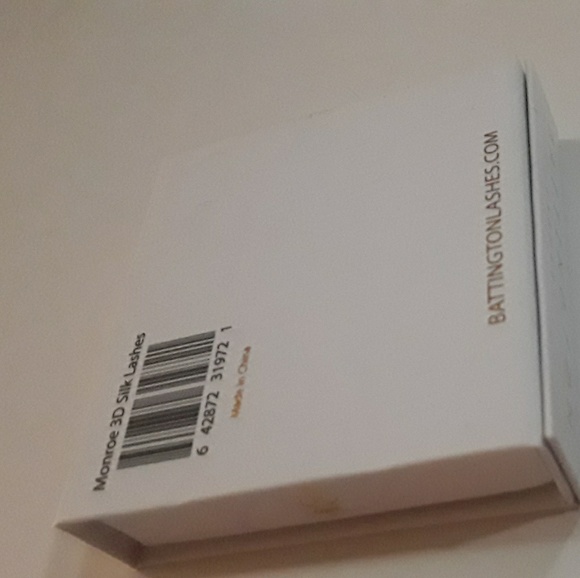 Battington Silk Eyelashes Monroe Discontinued - Picture 4 of 4